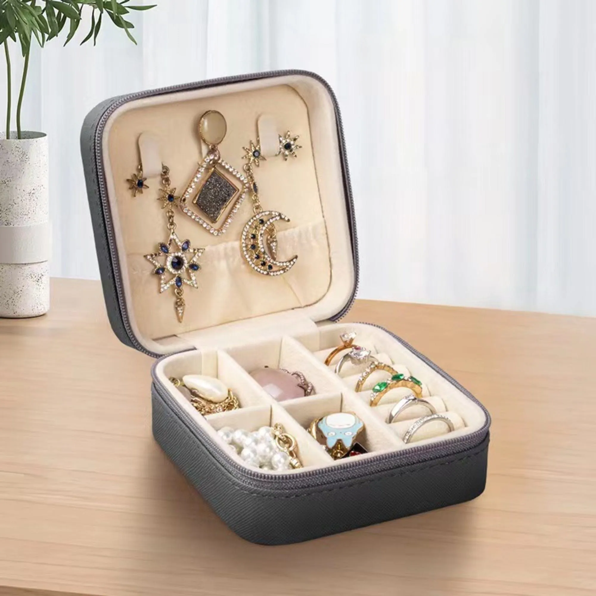 EG10268 Zip Around Square Jewelry Box