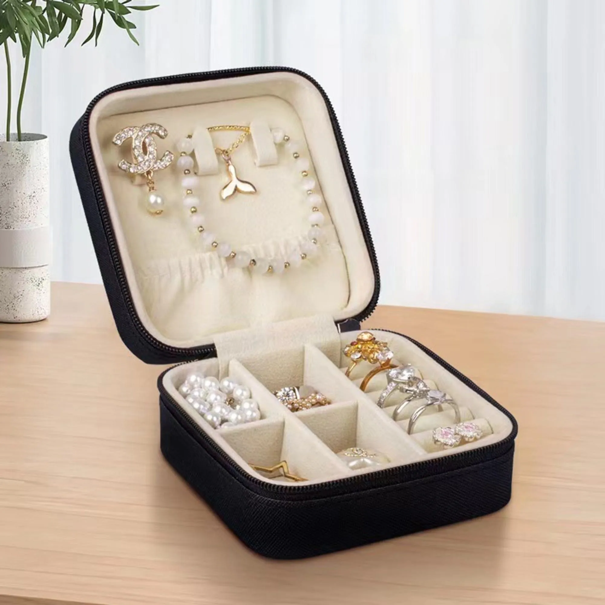 EG10268 Zip Around Square Jewelry Box