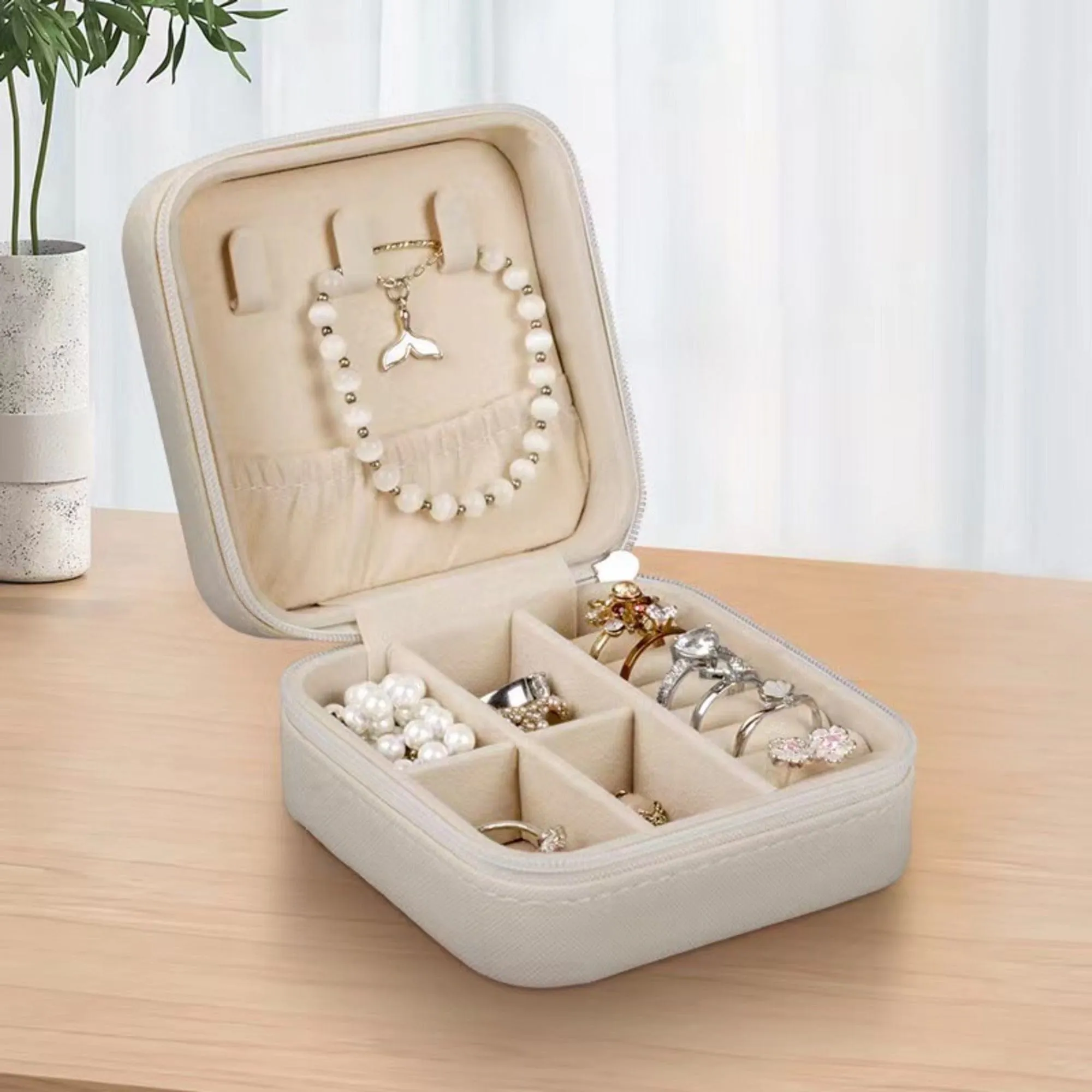 EG10268 Zip Around Square Jewelry Box