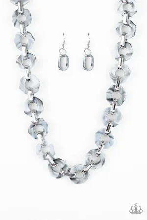 Paparazzi Necklace ~ Fashionista Fever - Silver