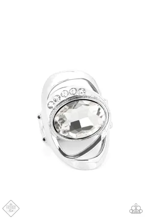 Paparazzi Ring ~ Mountain View Meadow - White