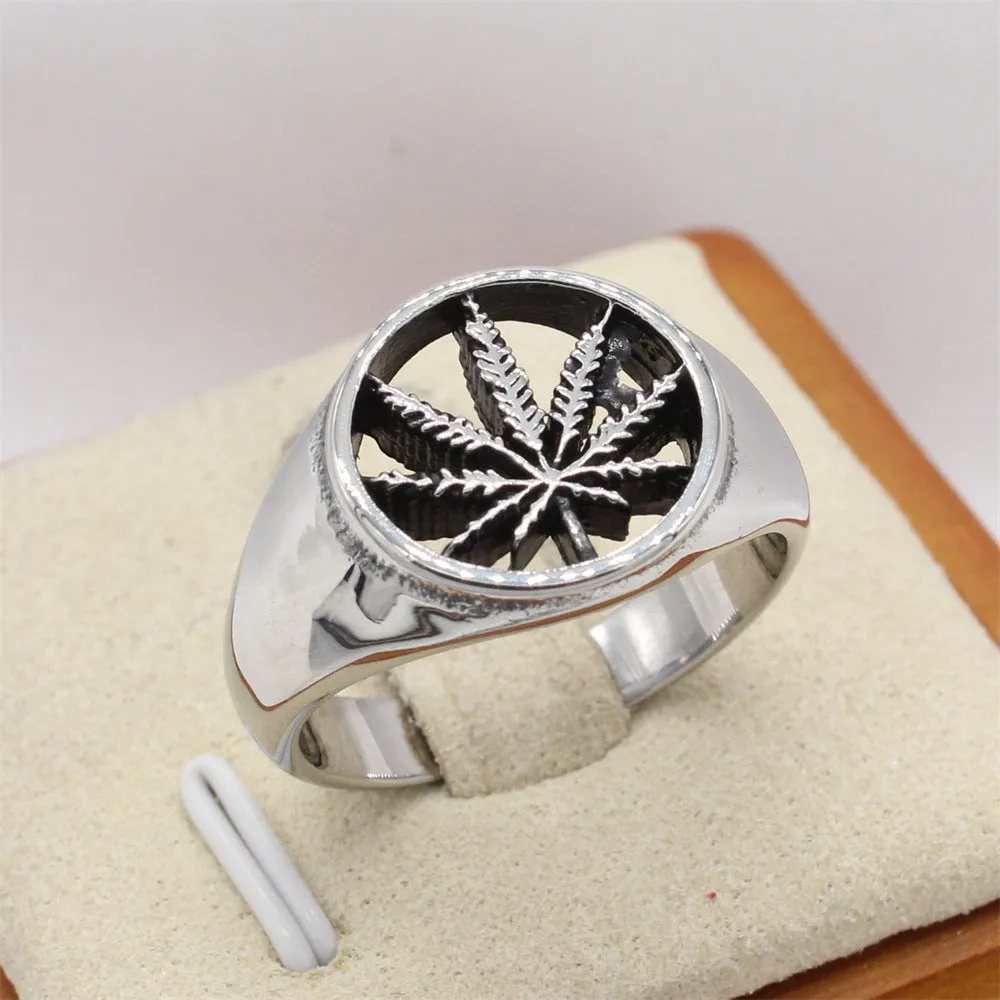 Wholesale European and American Retro Maple Leaf Titanium Steel Rings for Men and Women